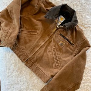 Sz6/7 Carhartt Jacket